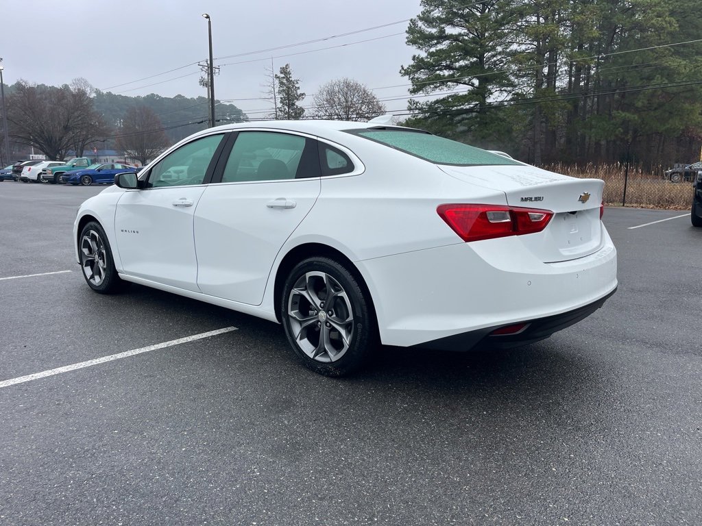 Used 2024 Chevrolet Malibu LT image 11