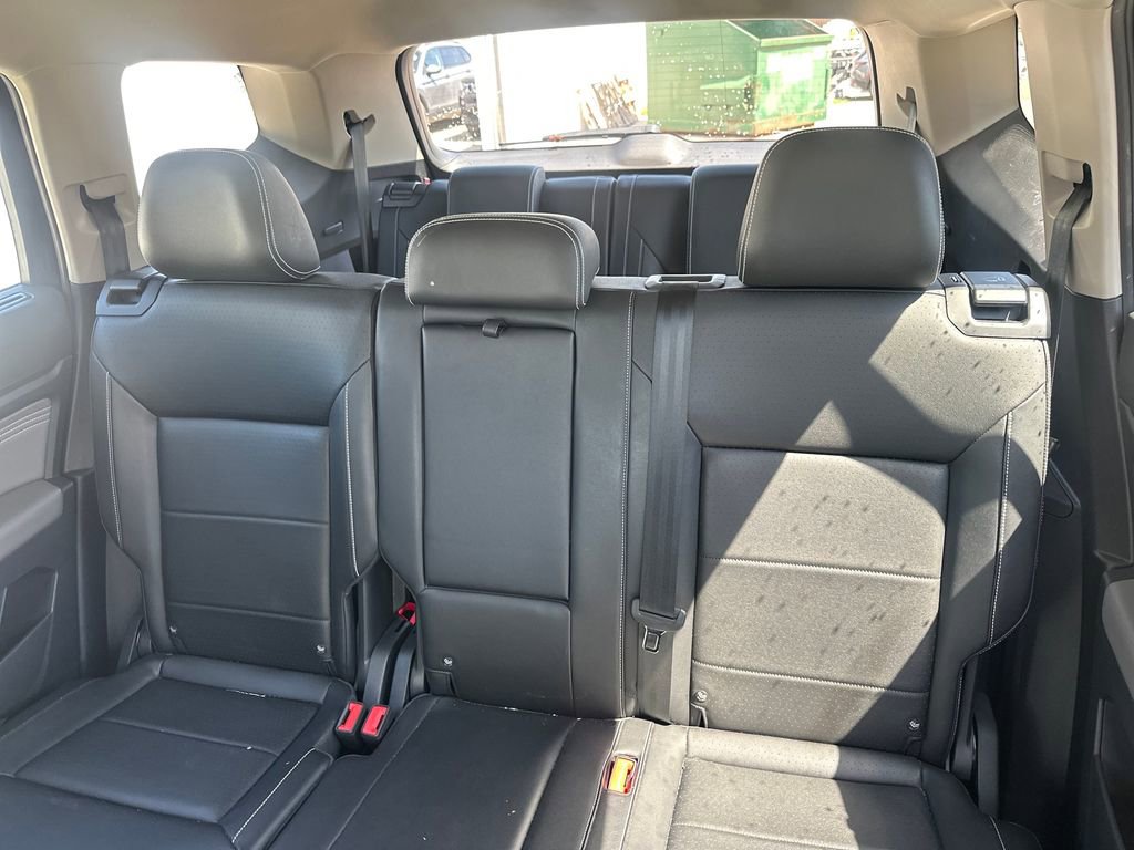 Used 2023 Volkswagen Atlas SE AWD/4WD image 16