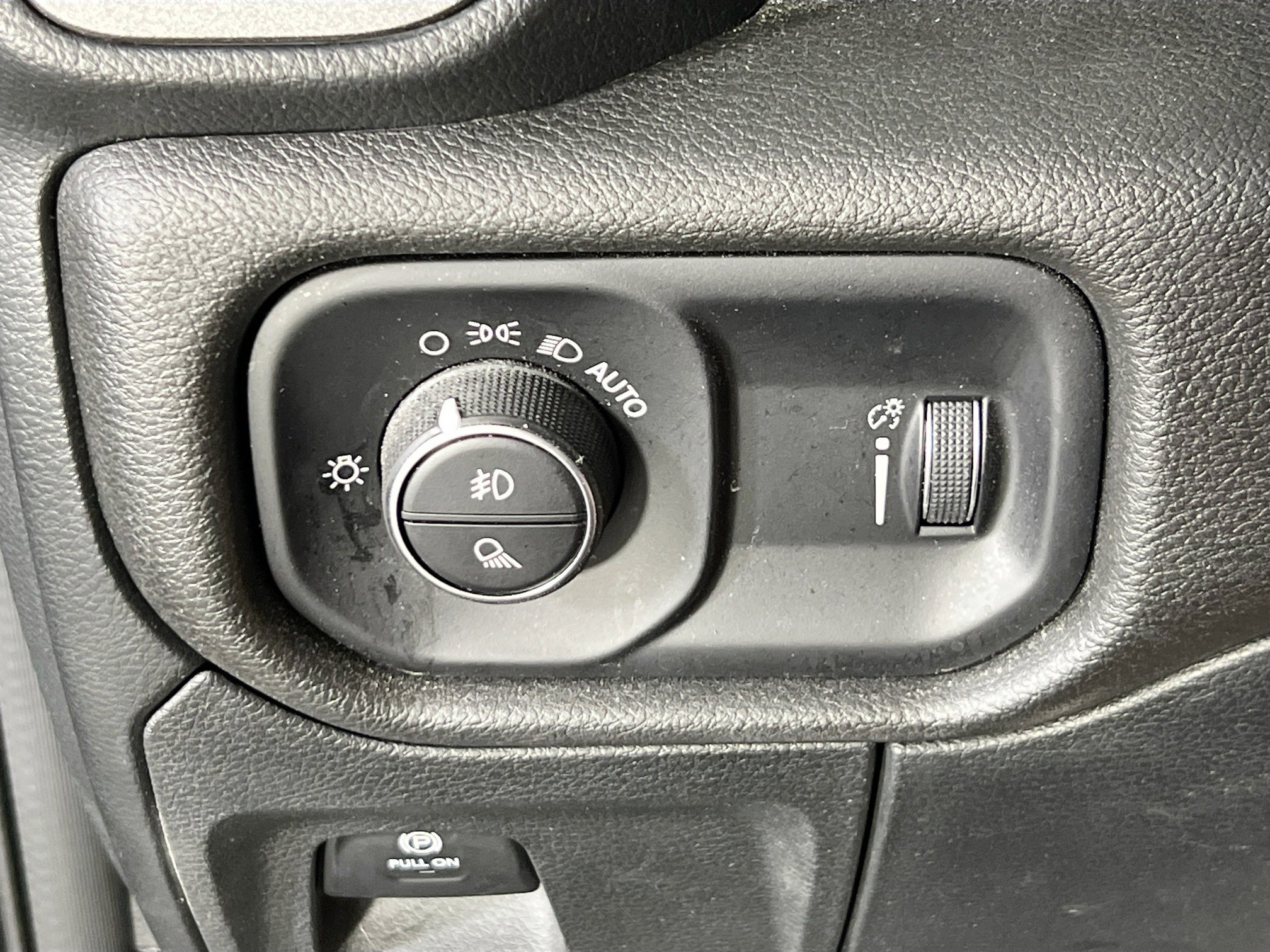 Used 2024 RAM 1500 Tradesman w/ Night Edition image 10