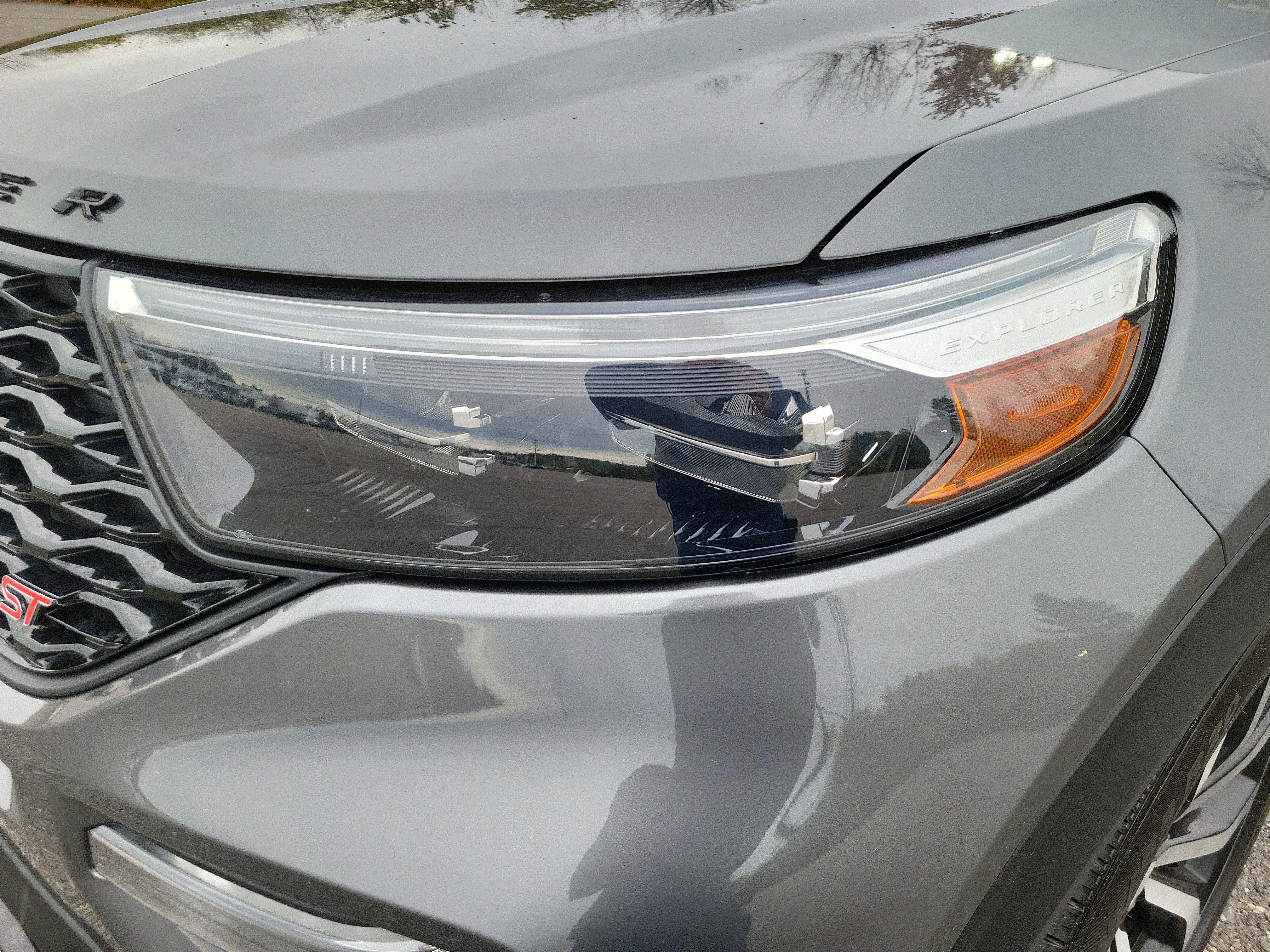 Used 2022 Ford Explorer ST image 9