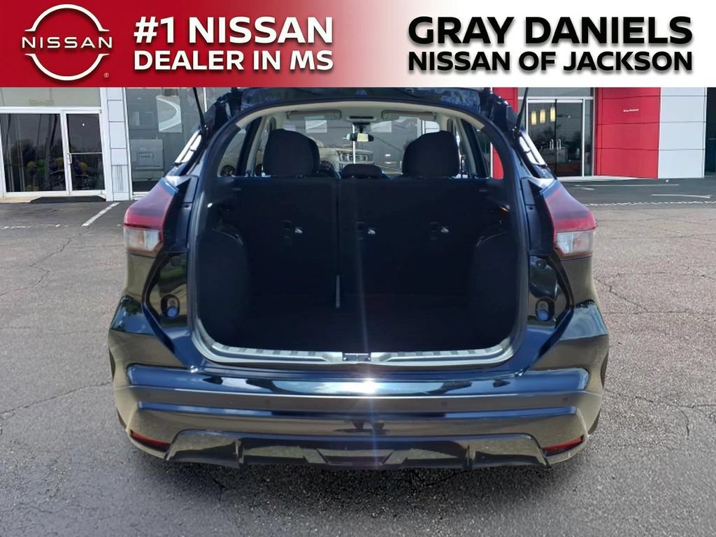 Used 2021 Nissan Kicks SV FWD image 8