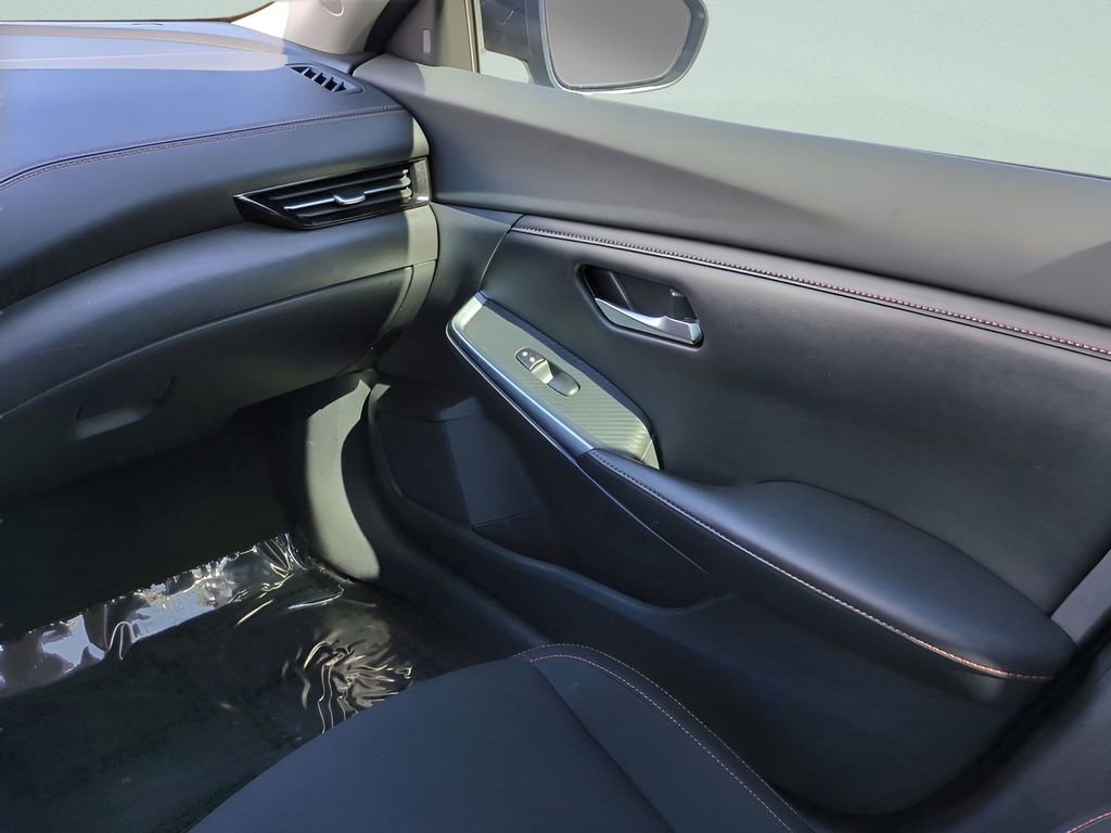 Certified 2022 Nissan Sentra SR image 16