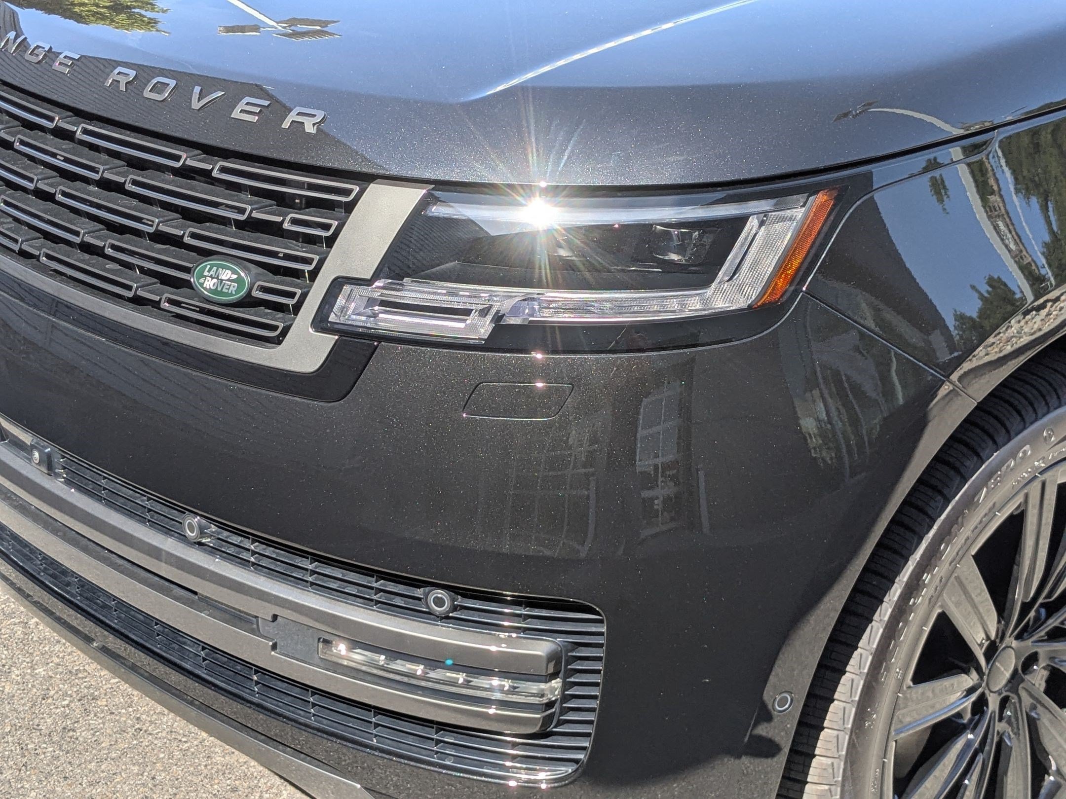New 2026 Land Rover Range Rover SE AWD/4WD image 9