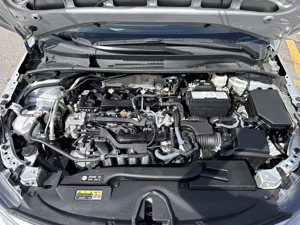 Used 2024 Toyota Corolla LE image 3
