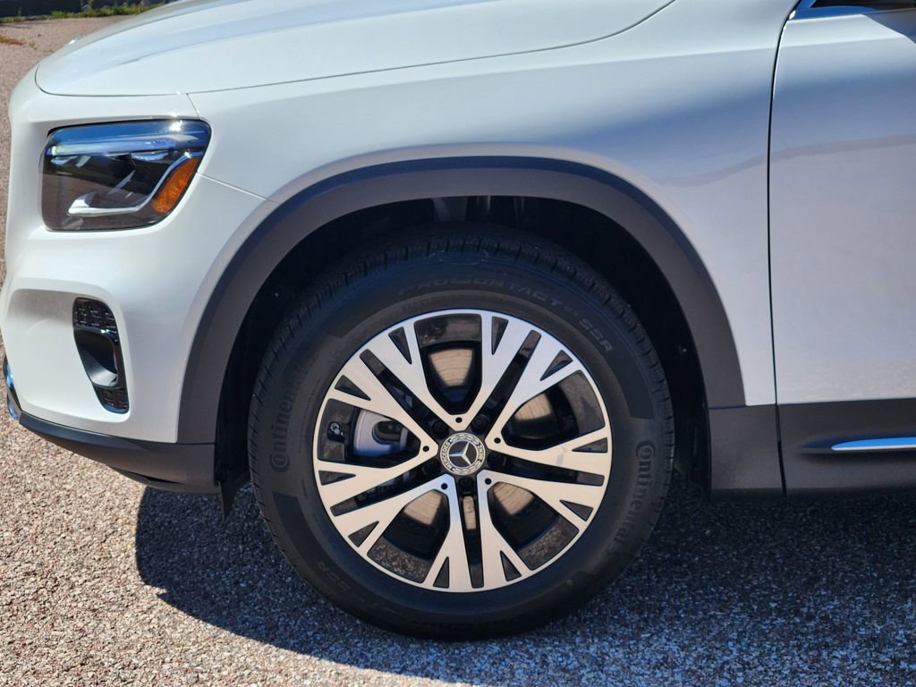 New 2026 Mercedes-Benz GLB 250 4MATIC image 9