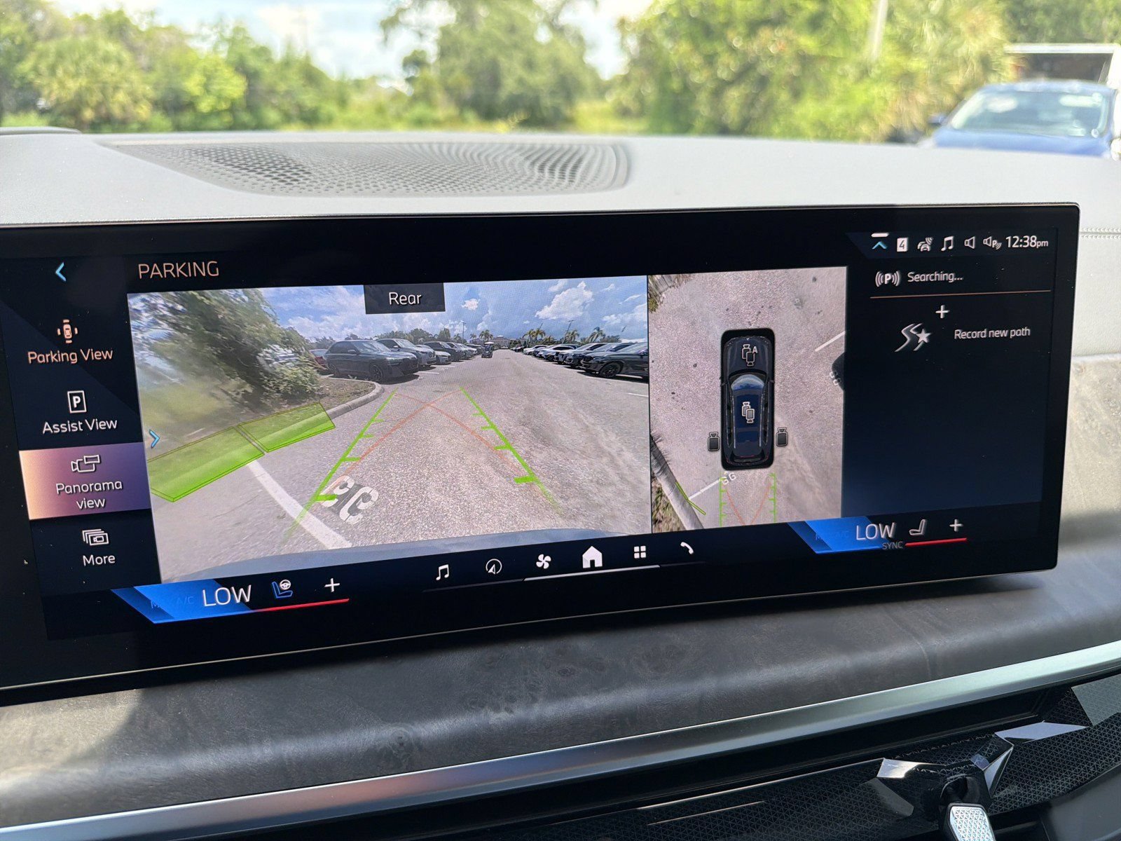 New 2027 BMW X7 xDrive40i w/ Executive Package AWD/4WD image 31