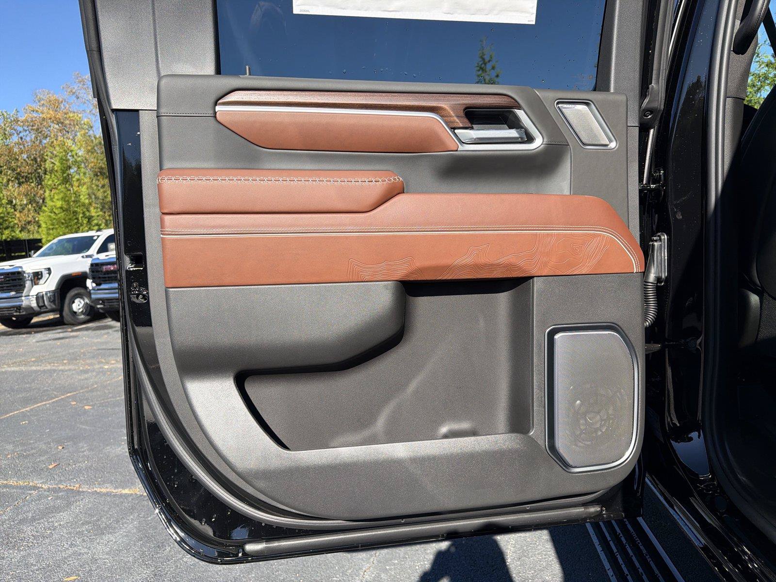 New 2026 GMC Sierra 3500 Denali Ultimate AWD/4WD image 19