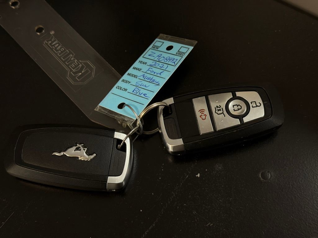 Used 2021 Ford Mustang Mach-E Premium AWD/4WD image 39