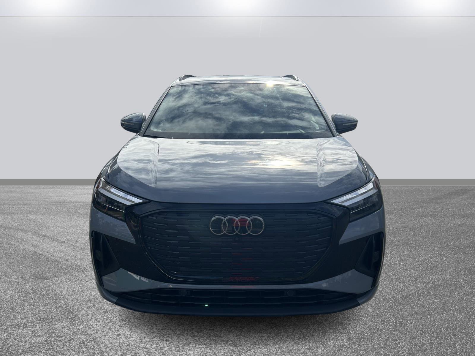Certified 2023 Audi Q4 e-tron Premium Plus image 2