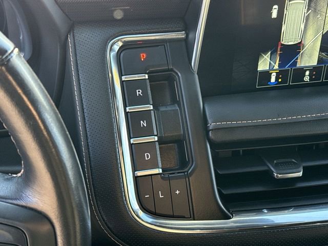 Used 2023 GMC Yukon XL AT4 w/ AT4 Premium Package image 15