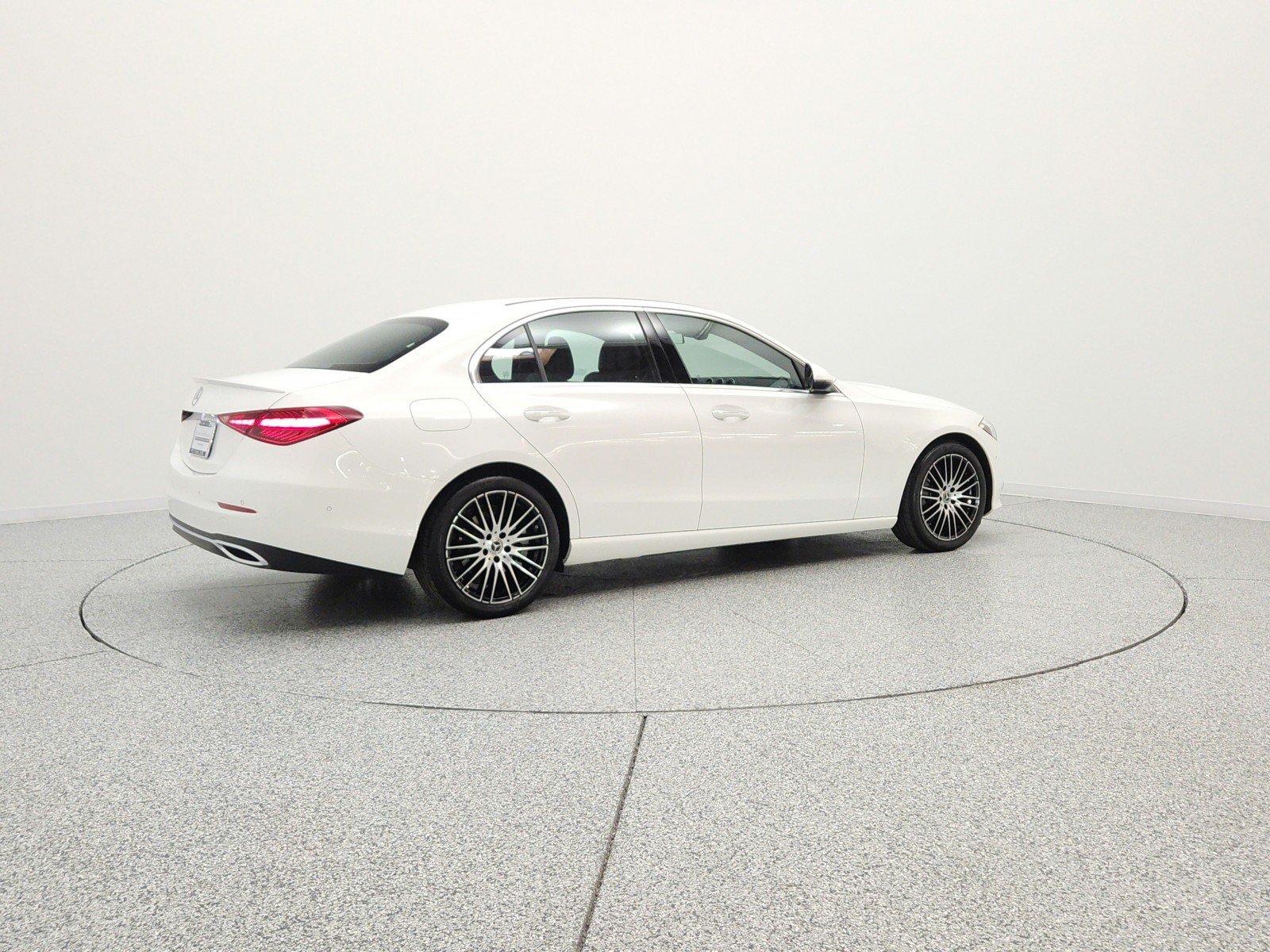 Used 2024 Mercedes-Benz C 300 Sedan image 5
