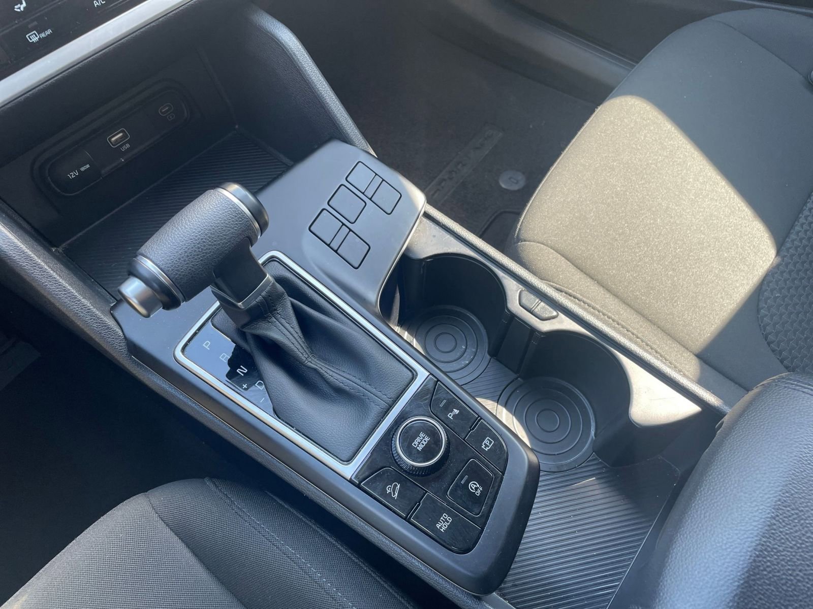 Used 2025 Kia Sportage LX image 39
