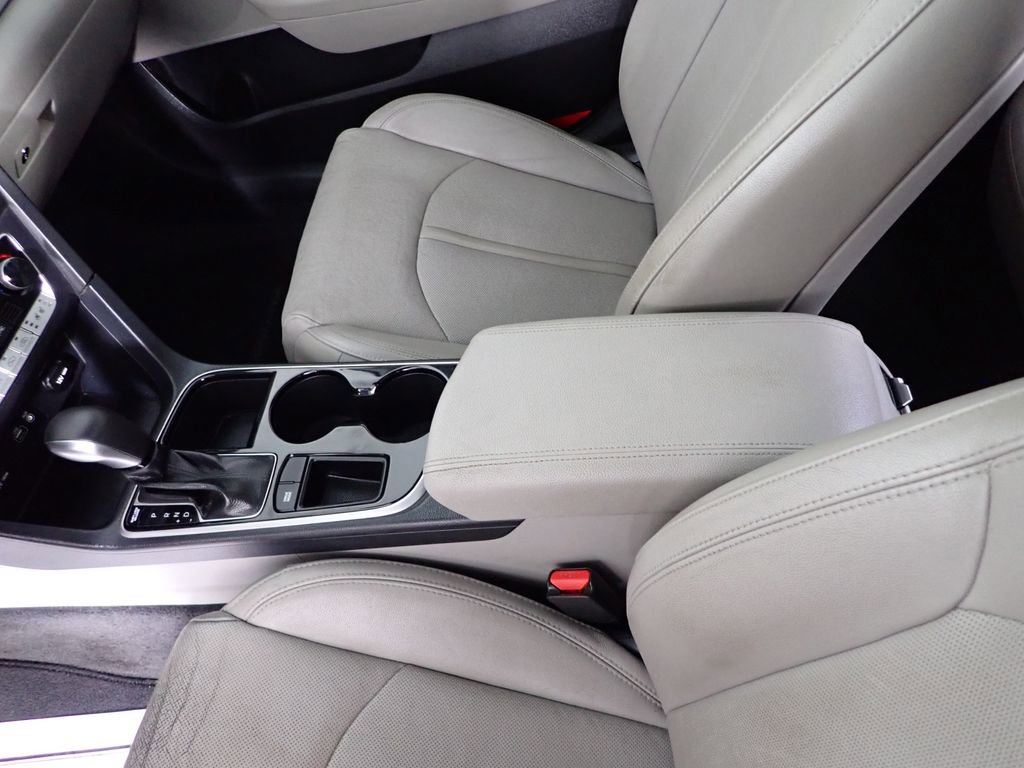 Used 2018 Hyundai Sonata Limited w/ Cargo Package image 26