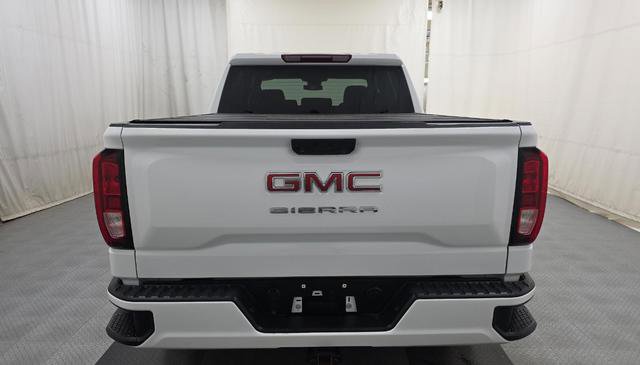 Used 2025 GMC Sierra 1500 Pro w/ Graphite Edition AWD/4WD image 3