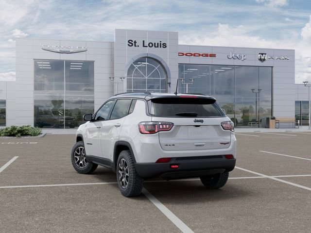 New 2026 Jeep Compass Trailhawk w/ Sun, Sound & Navigation Group image 3