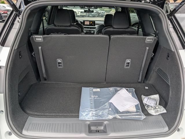 New 2027 INFINITI QX60 Sport w/ Dark Cargo Package AWD/4WD image 24