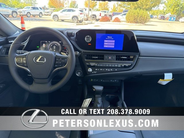 New 2025 Lexus ES 300h w/ Premium Package image 14