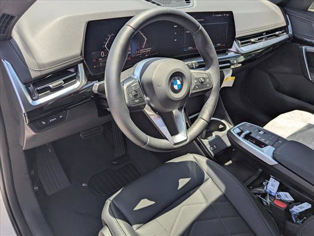 New 2025 BMW X1 xDrive28i w/ Convenience Package image 3