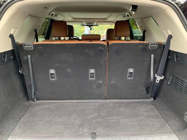 Used 2024 Nissan Pathfinder Platinum w/ Cargo Package image 26