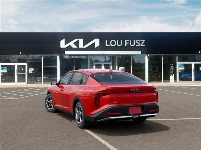 New 2026 Kia K4 FWD image 4