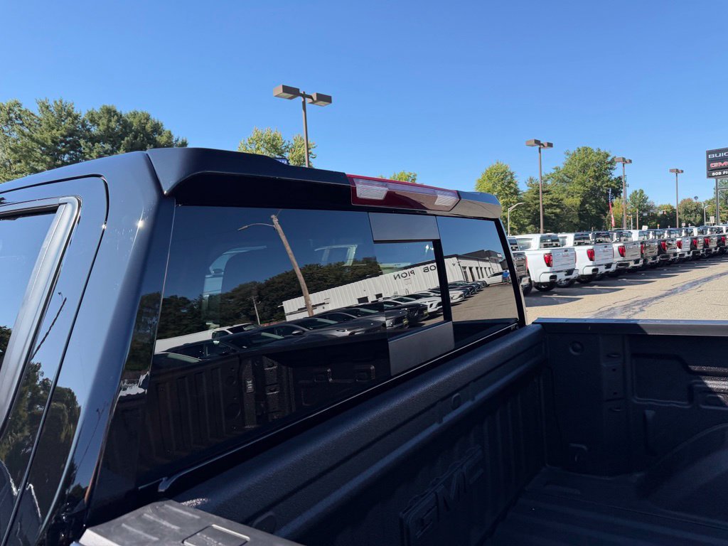 New 2026 GMC Sierra 1500 Elevation w/ Preferred Package AWD/4WD image 9