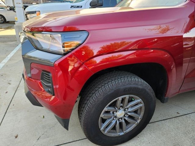 Used 2024 Chevrolet Colorado LT w/ LT Convenience Package image 13