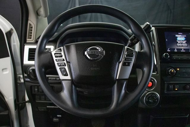 Used 2021 Nissan Titan SV w/ Accessory Utility Package image 22