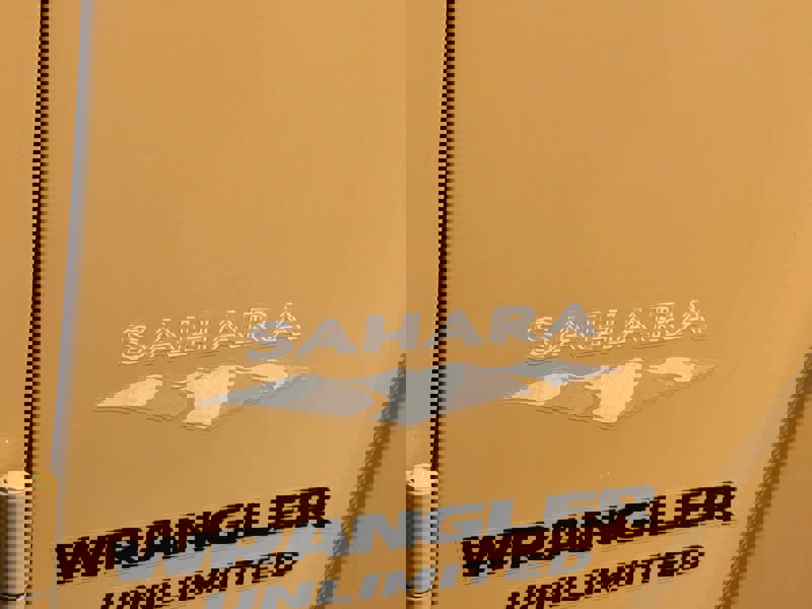 Used 2013 Jeep Wrangler Unlimited Sahara w/ Connectivity Group image 8