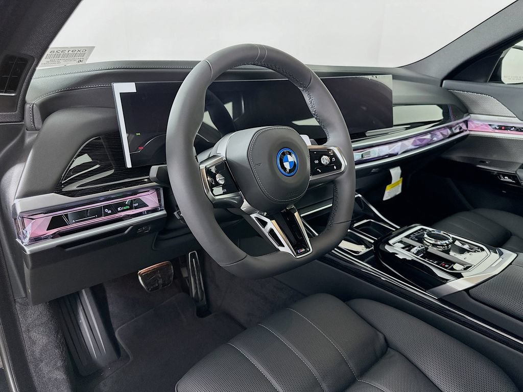 New 2026 BMW 750e xDrive AWD/4WD image 9