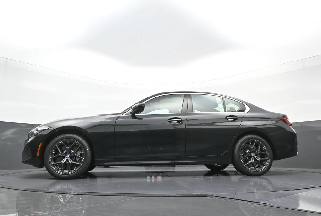 New 2026 BMW 330i xDrive Sedan w/ Convenience Package AWD/4WD image 24