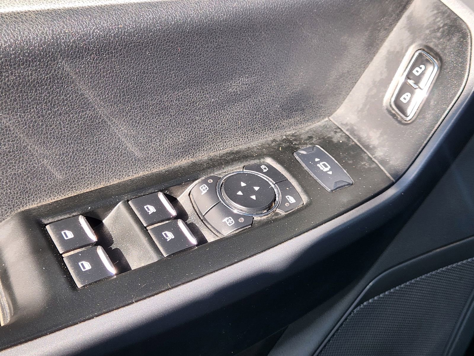 Used 2024 Ford F350 XLT w/ FX4 Off-Road Package image 26