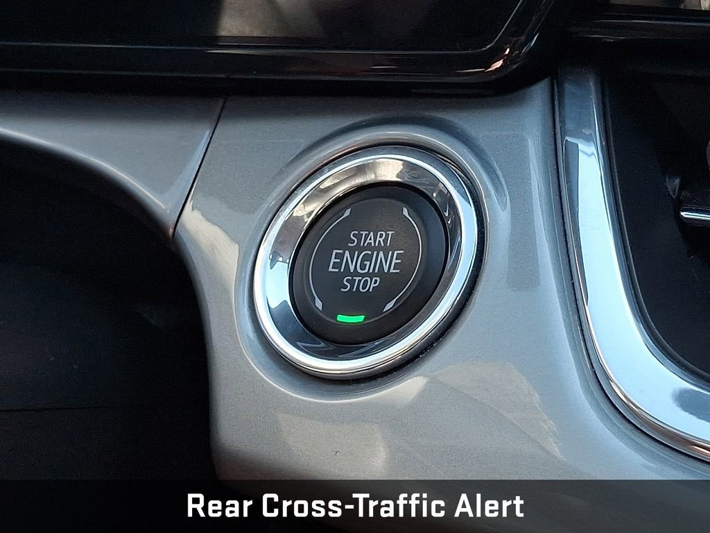 Used 2025 Chevrolet Trax LT w/ Driver Confidence Package FWD image 20