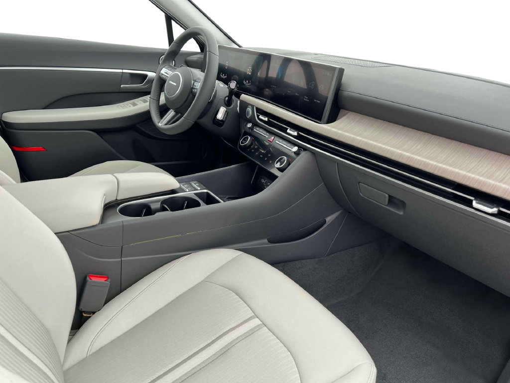 New 2025 Hyundai Sonata SEL FWD image 16