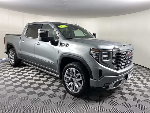 Used 2026 GMC Sierra 1500 Denali w/ Denali Reserve Package AWD/4WD image 1