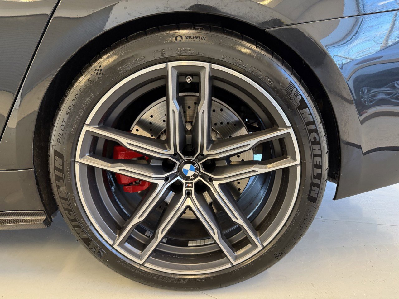 Used 2022 BMW M5 w/ Executive Package image 69
