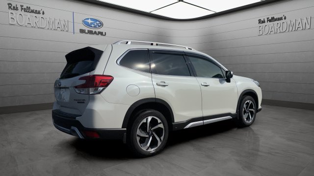 Used 2023 Subaru Forester Touring AWD/4WD image 4