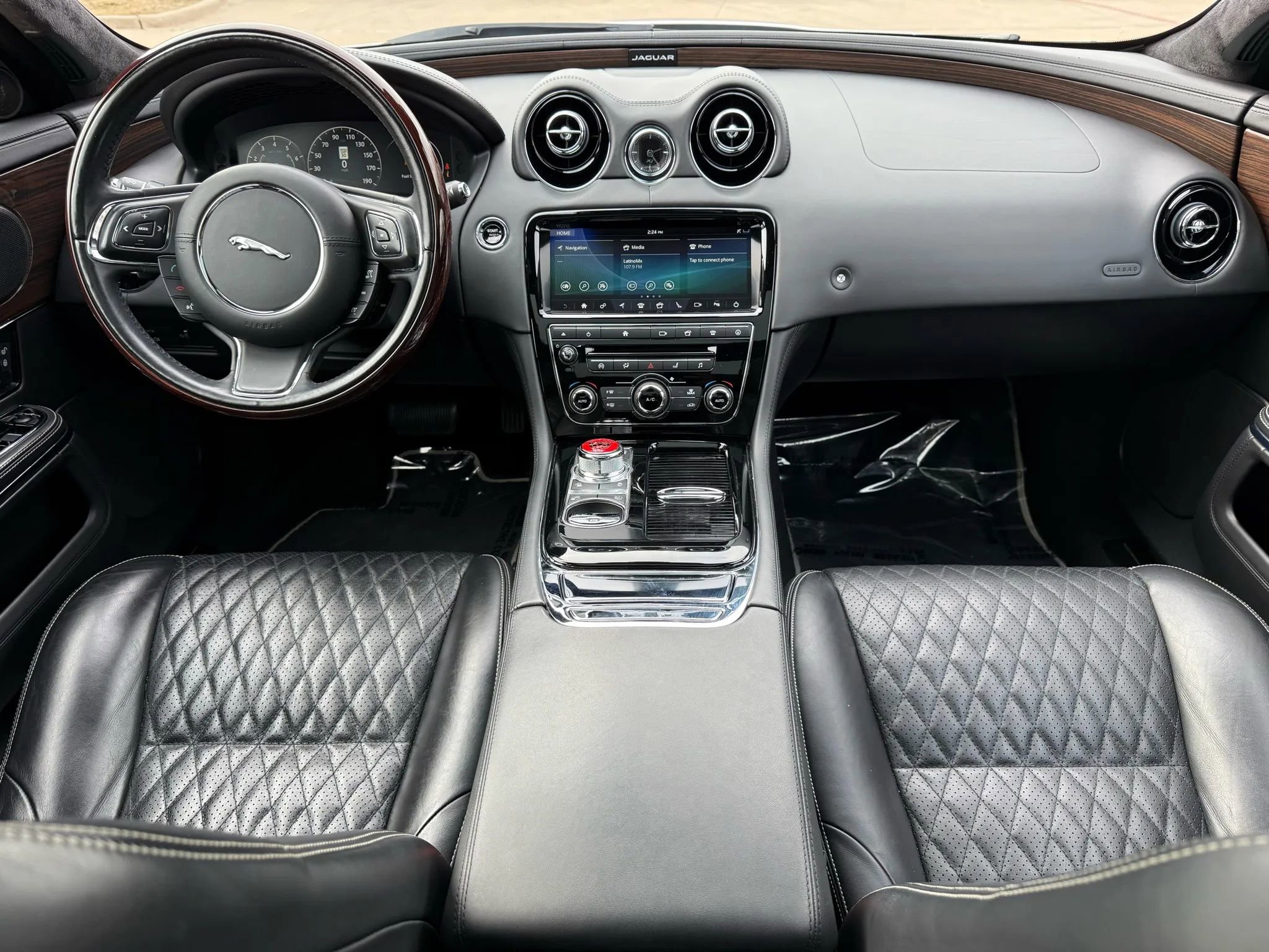 Used 2019 Jaguar XJ L Portfolio image 12