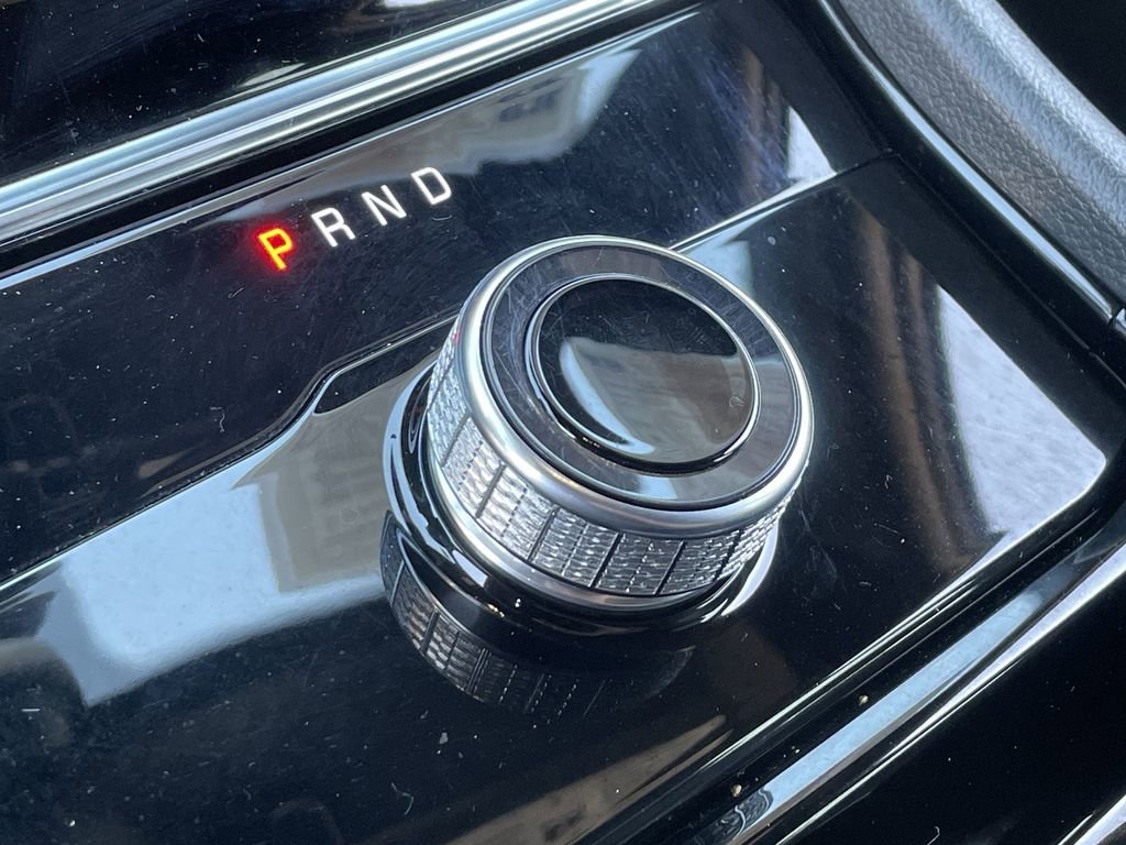 Used 2023 Jeep Grand Cherokee L Laredo image 15