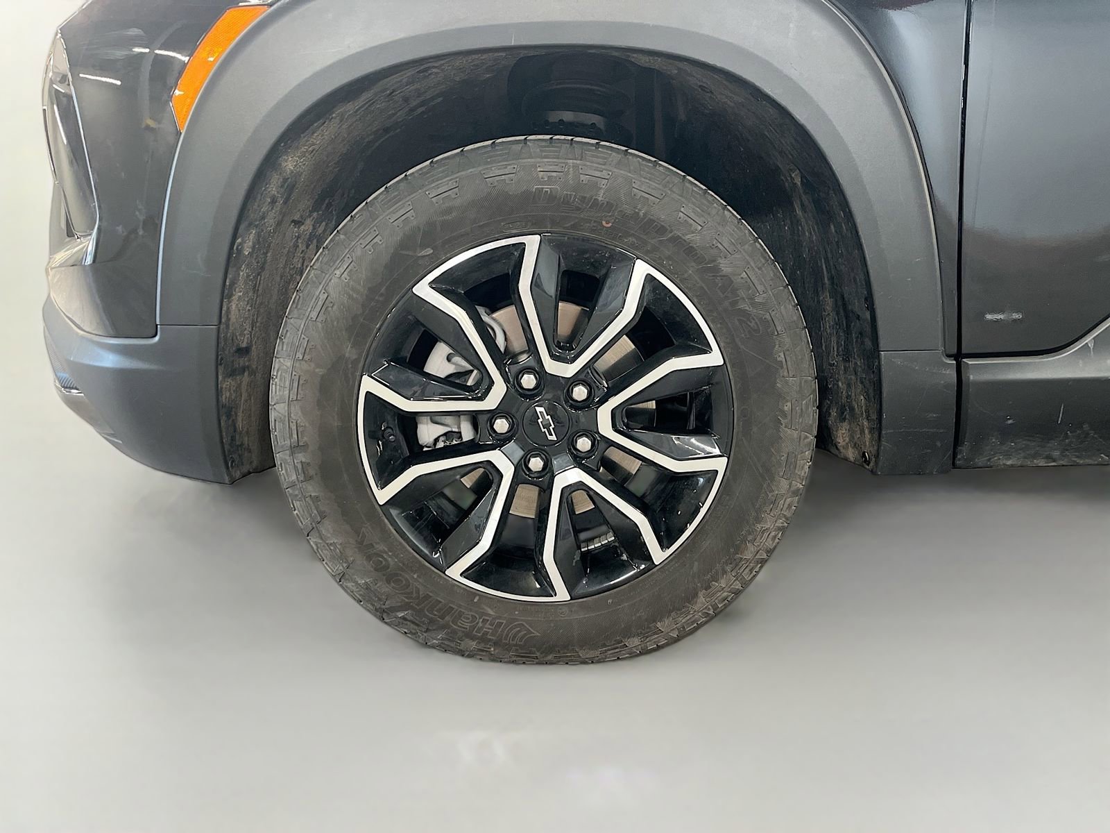 Used 2024 Chevrolet TrailBlazer ACTIV w/ Convenience Package AWD/4WD image 30
