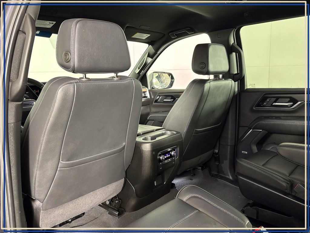 Certified 2025 GMC Yukon XL Denali AWD/4WD image 34