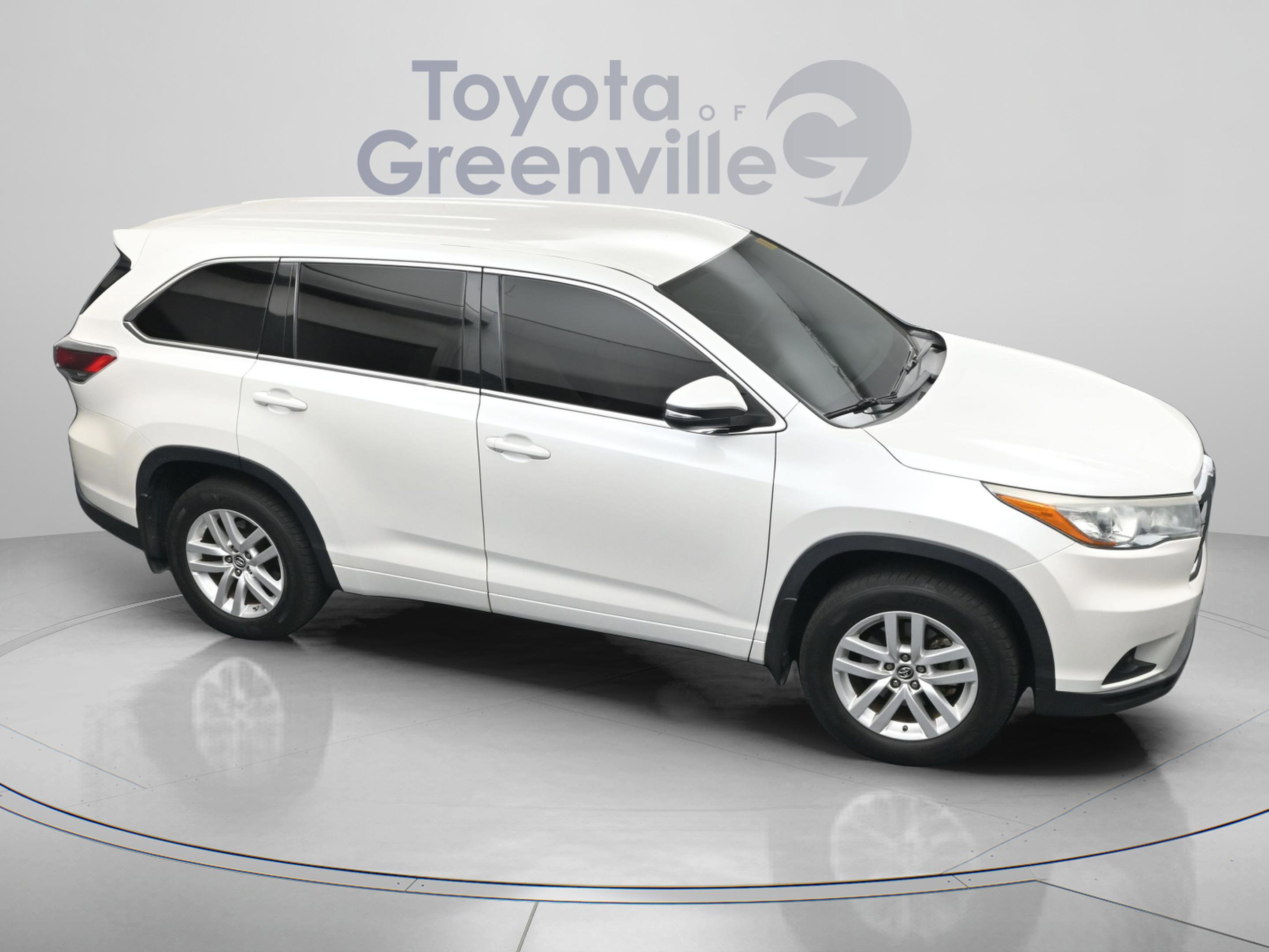 Used 2016 Toyota Highlander LE image 19