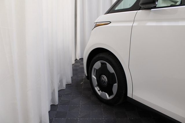 New 2025 Volkswagen ID. Buzz Pro S image 25