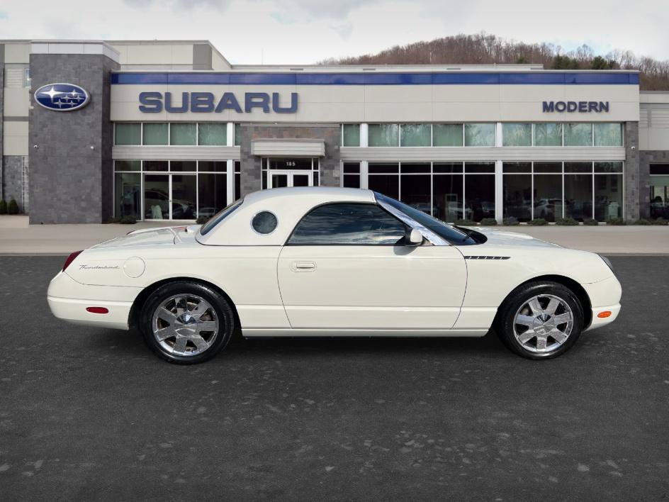 Used 2002 Ford Thunderbird RWD image 4