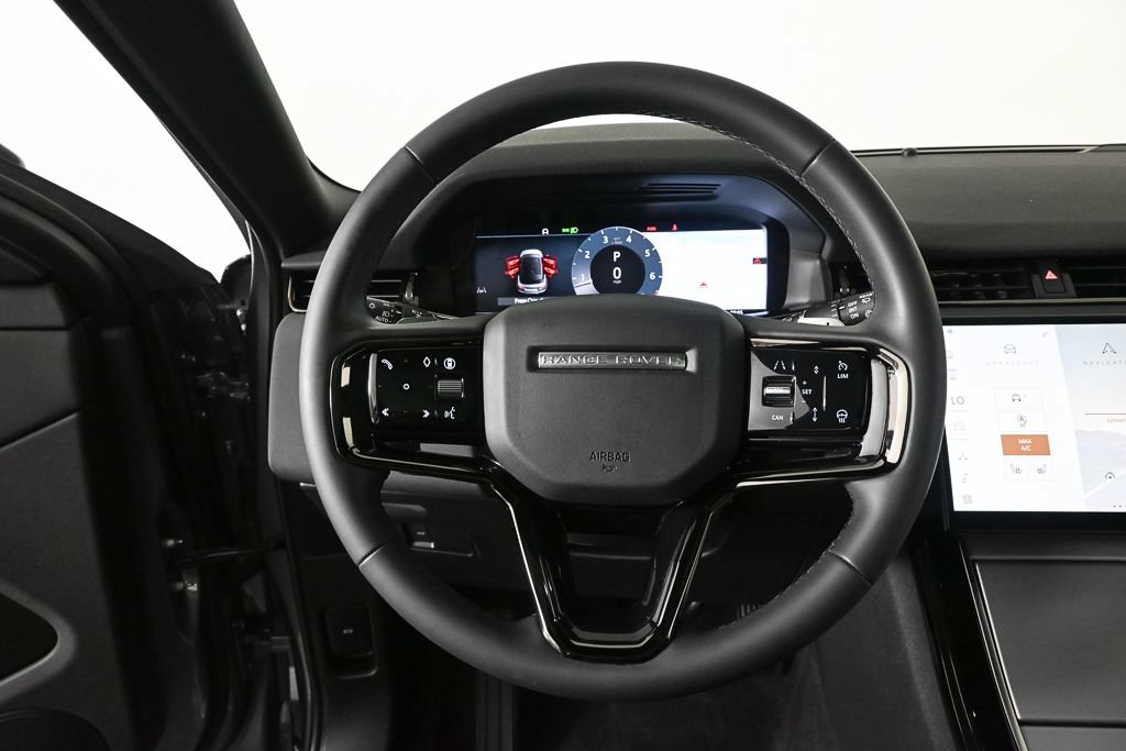Used 2024 Land Rover Range Rover Evoque S AWD/4WD image 2