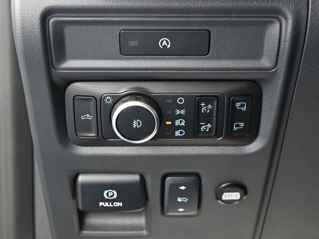 New 2025 Ford F150 Lariat w/ Equipment Group 502A High AWD/4WD image 13