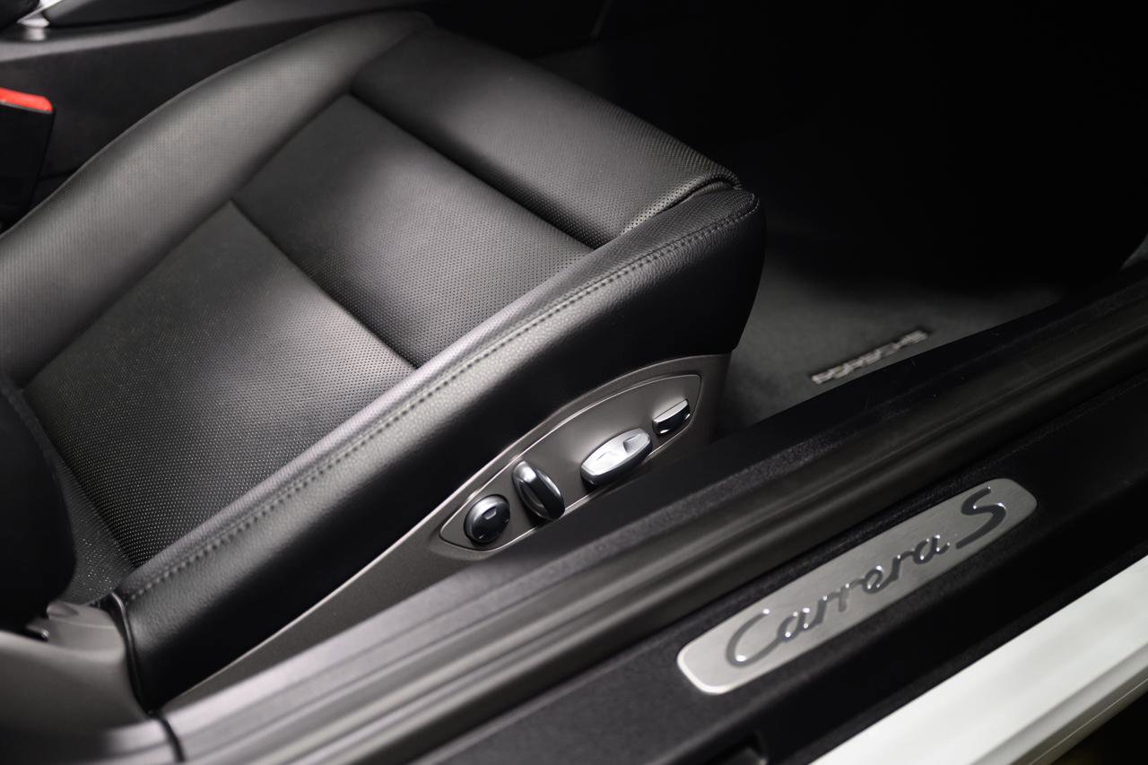 Used 2017 Porsche 911 Carrera S RWD image 31