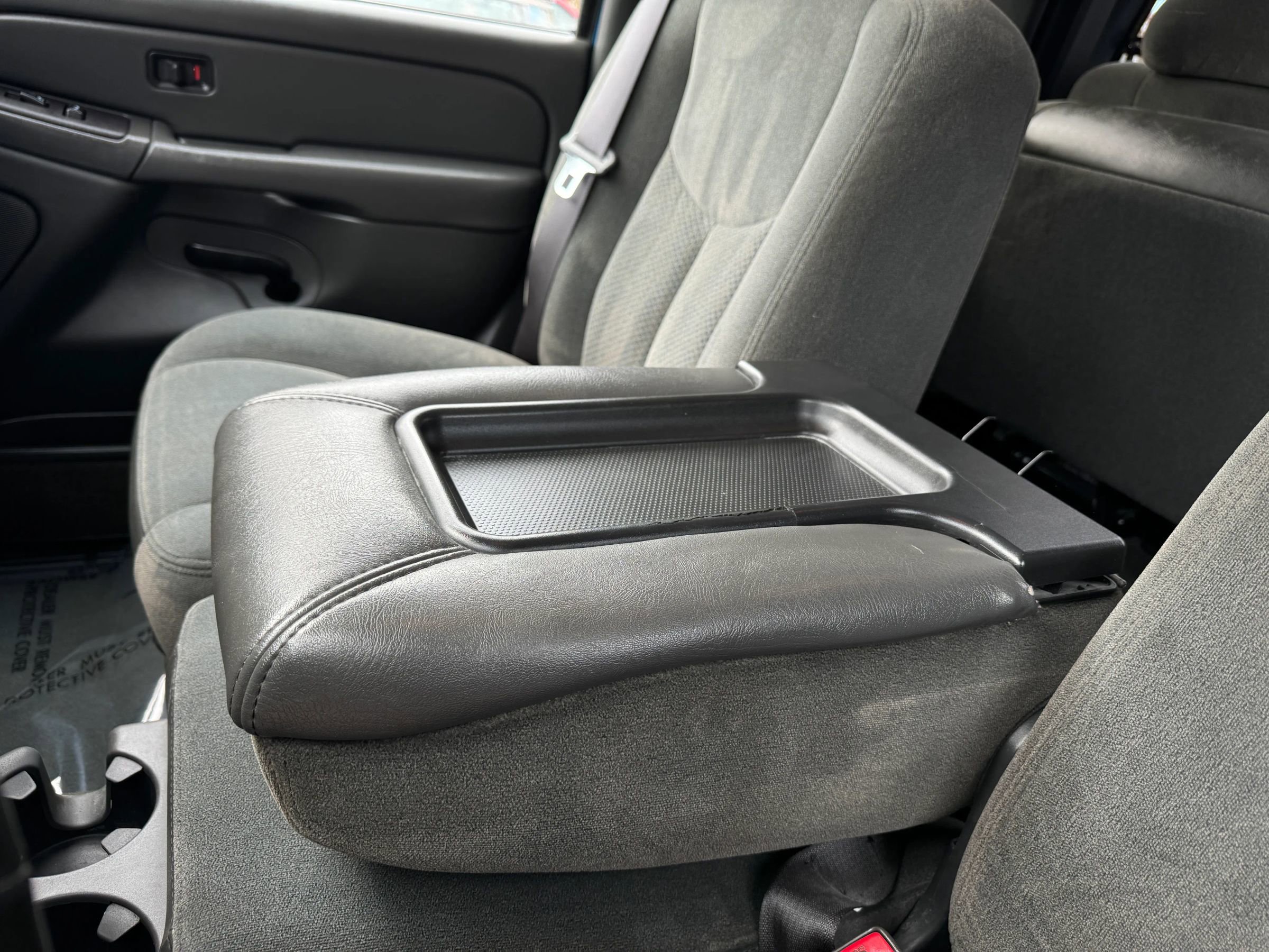 Used 2004 Chevrolet Silverado 1500 4x4 Extended Cab w/ Light Duty Power Package image 24