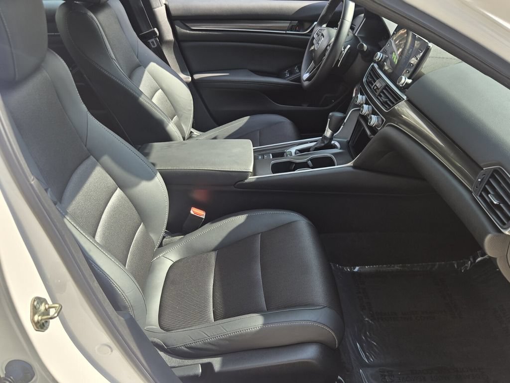 Used 2020 Honda Accord Sport image 15