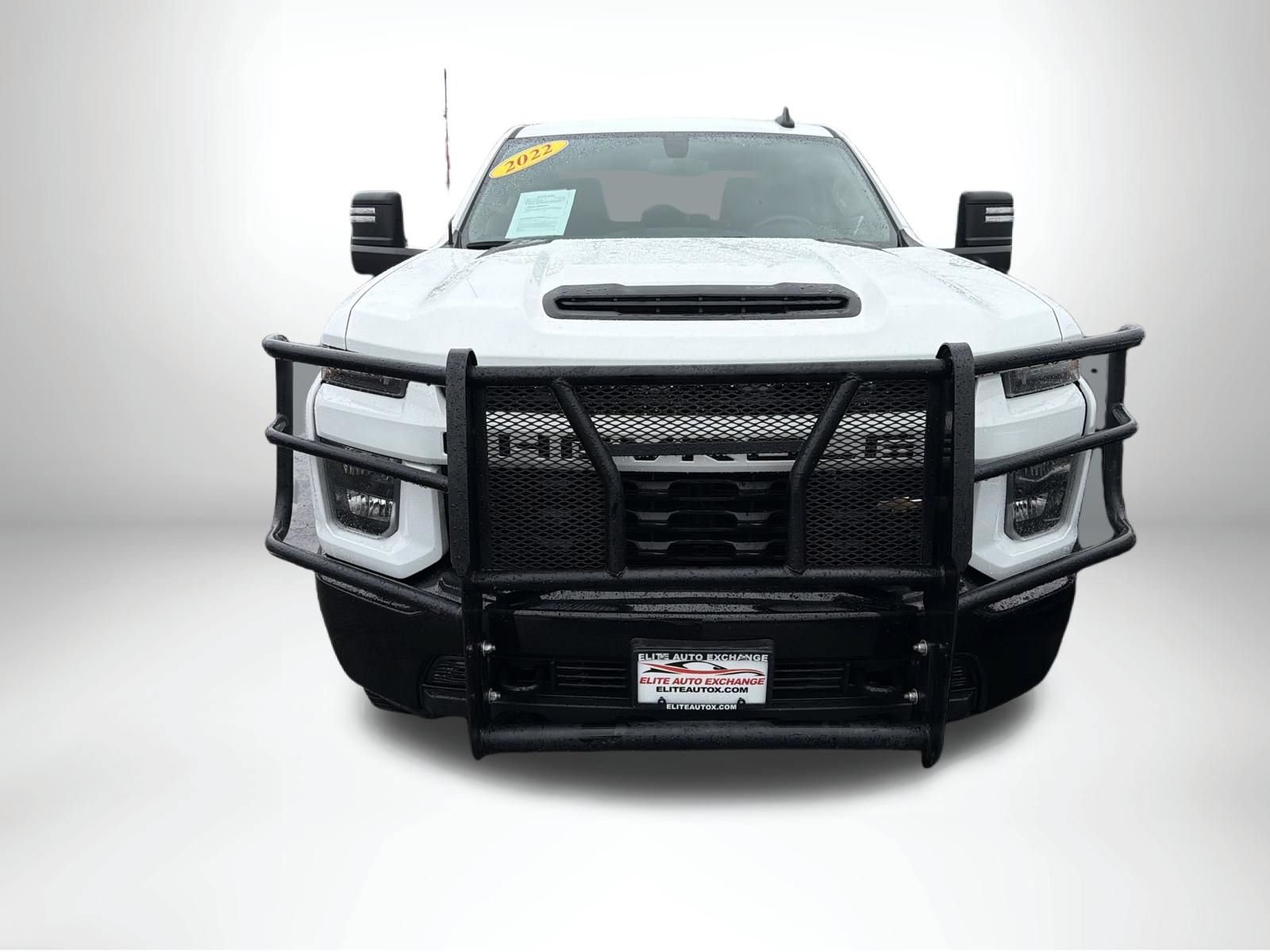 Used 2022 Chevrolet Silverado 2500 Custom w/ Custom Convenience Package AWD/4WD image 18