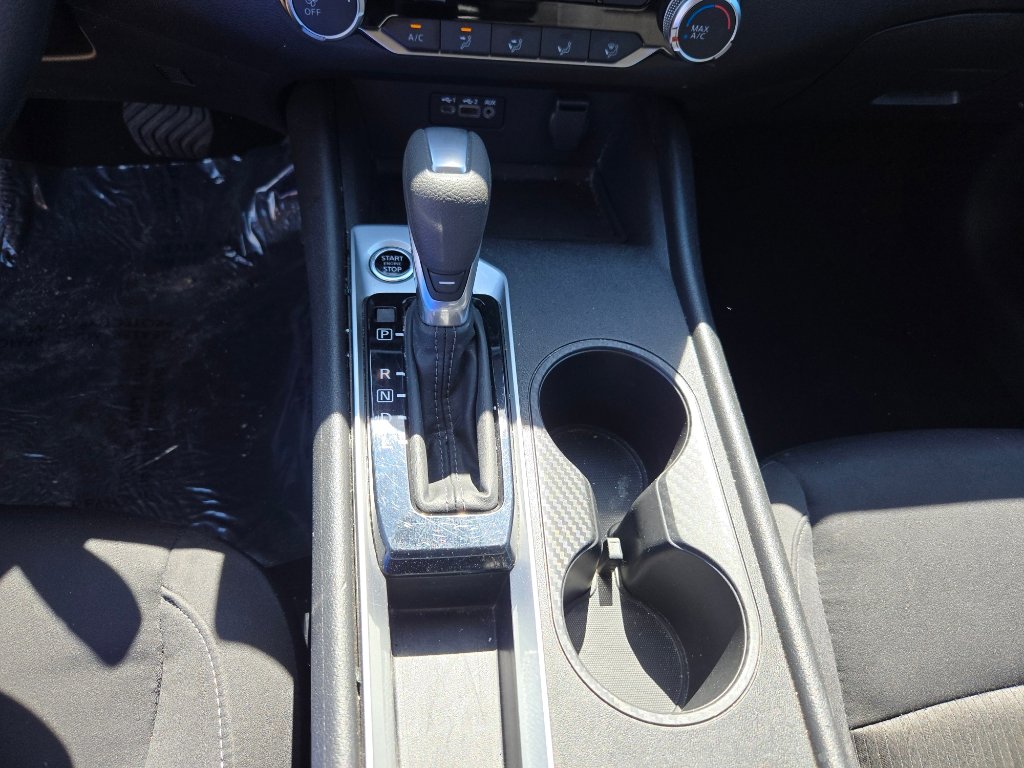 Used 2025 Nissan Altima 2.5 SV image 25